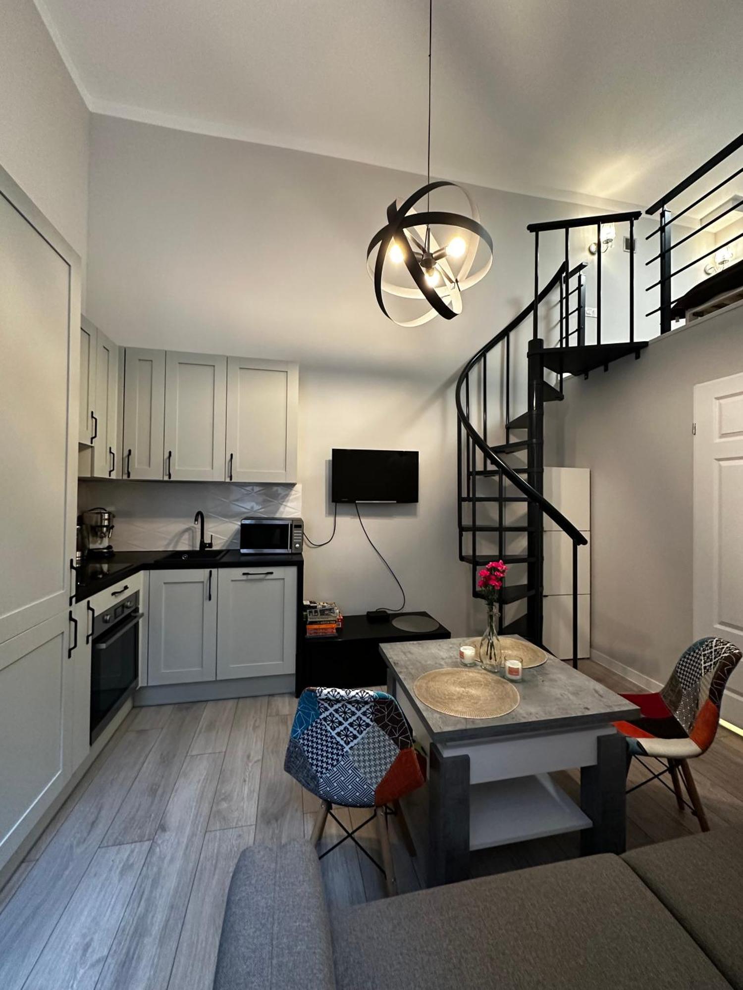 Miniapartament Jelonka Jelenia Góra Kültér fotó