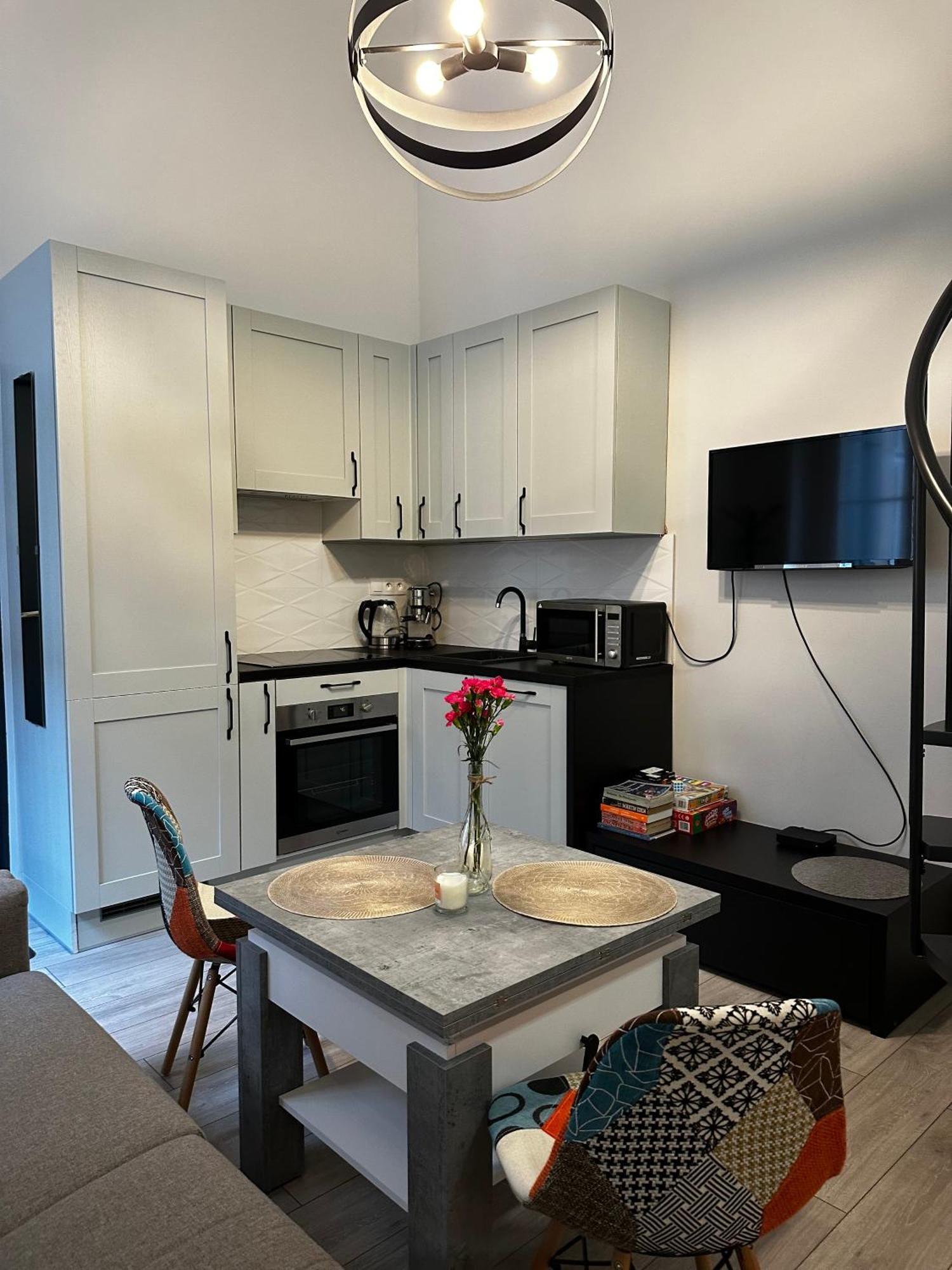Miniapartament Jelonka Jelenia Góra Kültér fotó
